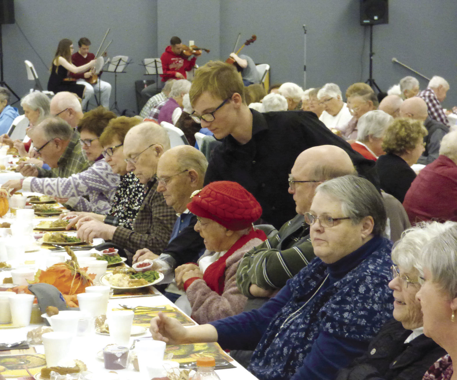 Department of Aging holds Thanksgiving dinner